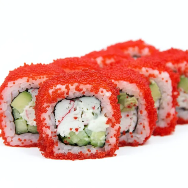 Ролл Калифорния со снежным крабом в тобико