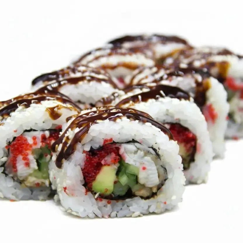 Ролл Калифорния с угрем в кунжуте Ролл Калифорния с угрем в кунжуте