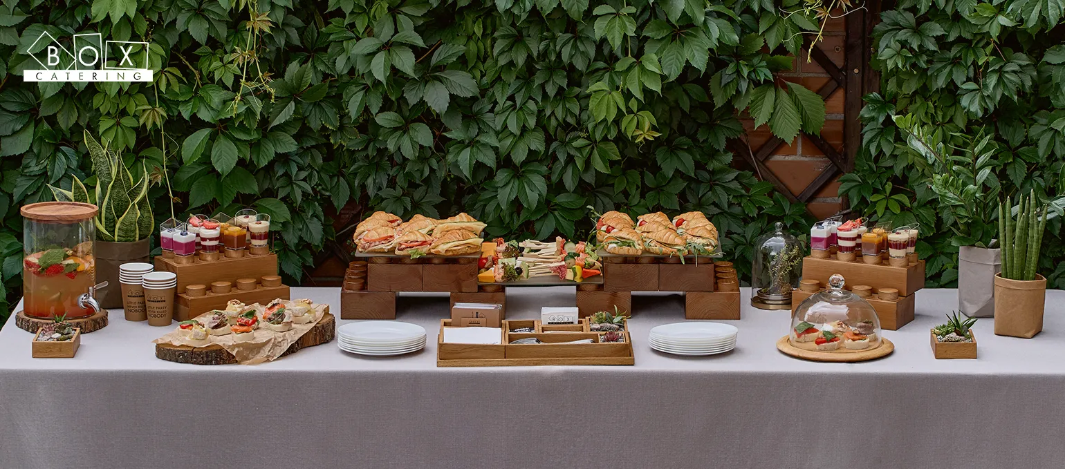 Фотография с разновидностями кейтерингов