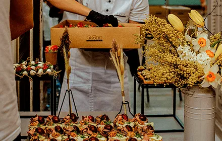 Кейтеринг або ресторан? У двох словах про переваги виїзного обслуговування Кейтеринг або ресторан? У двох словах про переваги виїзного обслуговування